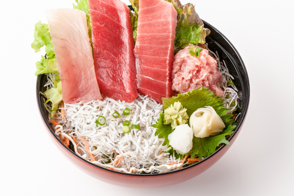 三崎マグロしらす丼