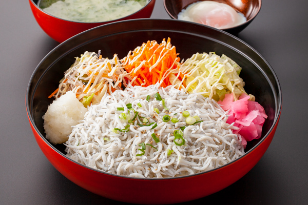 釜揚げしらす丼